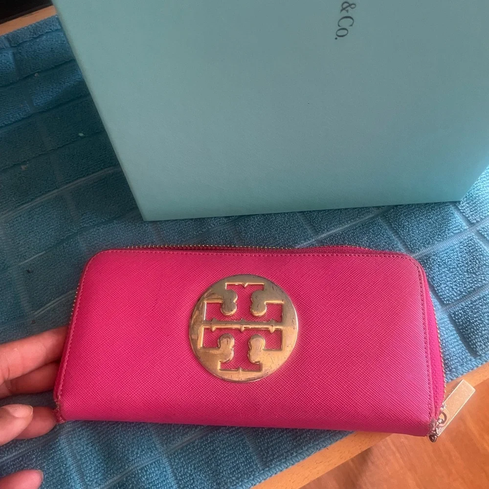 Tory Burch Pink Zip-Around Wallet with Gold Logo